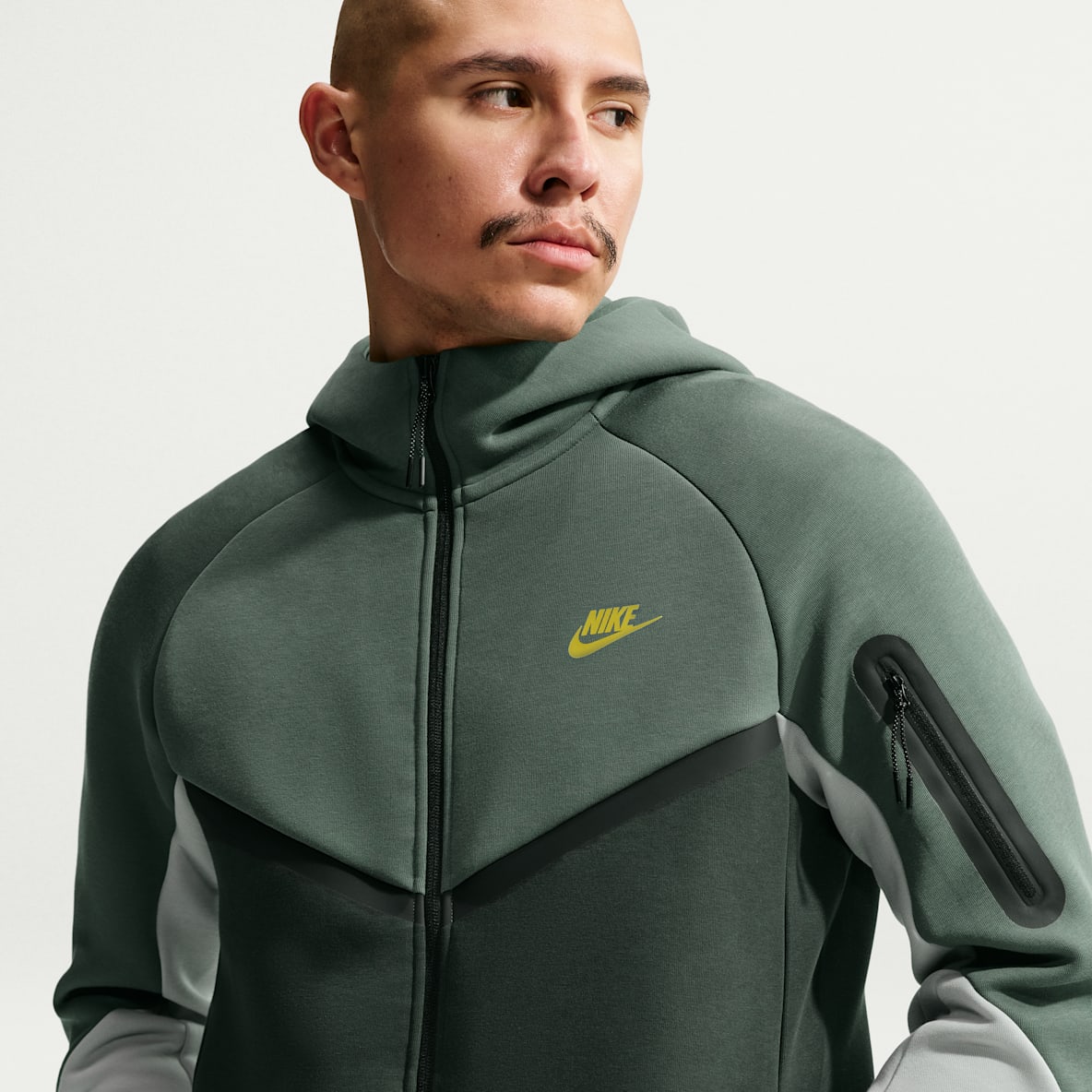 Tech Fleece Clothing & Apparel. Nike UK